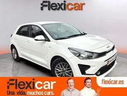 Blanco Usado 2023 Kia Rio Sport Berlina | 15.790 € (Un poco caro)