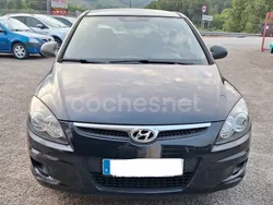 Negro Usado 2010 Hyundai i30 Comfort Berlina | 6500 € (Precio justo)