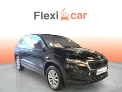 Negro Usado 2023 Skoda Karoq Ambition SUV | 19.290 € (Super precio)