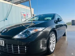 Negro Usado 2009 Renault Laguna Coupé Initiale Coupe | 7400 €