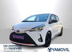 Blanco Usado 2020 Toyota Yaris Hybrid Sport Utilitario | 17.180 € (Precio justo)