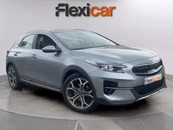 Gris Usado 2021 Kia XCeed SUV | 14.590 € (Precio justo)
