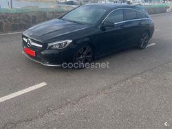 Negro Usado 2019 Mercedes CLA220 Shooting Brake Familiar | 26.500 € (Un poco caro)