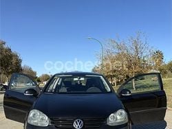 Negro Usado 2005 VW Golf IV Berlina | 3900 € (Precio justo)