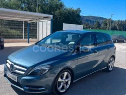 Azul Usado 2013 Mercedes B180 Monovolumen | 10.200 € (Caro)