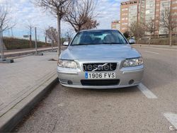 Gris / plata Usado 2007 Volvo S60 Momentum Berlina | 4900 € (Precio justo)