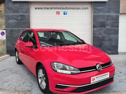 Rojo Usado 2018 VW Golf VII Advance Berlina | 14.990 € (Precio justo)