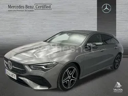 Gris montaña Usado 2024 Mercedes CLA200 Shooting Brake AMG line Familiar | 39.400 € (Precio justo)