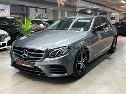 Gris / plata Usado 2018 Mercedes E220 Berlina | 28.990 € (Precio justo)