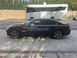 Negro Usado 2012 BMW 740 Berlina | 15.800 €