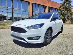 Blanco Usado 2017 Ford Focus Berlina | 10.950 € (Precio justo)