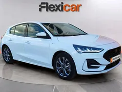 Blanco Usado 2023 Ford Focus ST-Line Berlina | 15.390 € (Super precio)