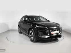 Negro Usado 2024 Audi Q6 e-tron Premium SUV | 63.900 €