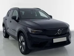 Negro Usado 2023 Volvo XC40 Core SUV | 38.400 € (Precio justo)
