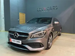 Gris / plata Usado 2017 Mercedes CLA200 Urban Berlina | 16.900 € (Precio justo)