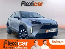 Gris Usado 2024 Toyota Yaris Cross Active SUV | 24.290 € (Un poco caro)