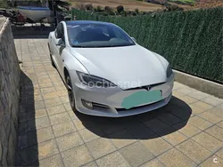 Eléctrico Usado 2018 Tesla Model S Berlina | 24.900 € (Un poco caro)
