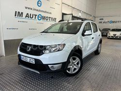 Blanco Usado 2015 Dacia Sandero Stepway Utilitario | 6990 € (Precio justo)