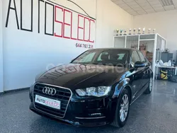 Negro Usado 2013 Audi A3 Sportback Ambiente Berlina | 10.900 € (Buen precio)