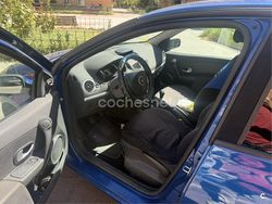 Azul Usado 2007 Renault Clio II Privilege Berlina | 2290 € (Precio justo)