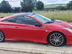 Rojo Usado 2001 Toyota Celica Coupe | 9500 €