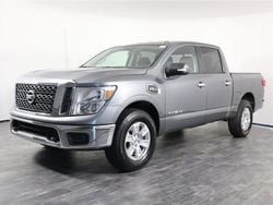 Gris Usado 2016 Nissan Titan SV Recogida | 50.100 €