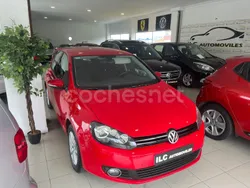 Rojo Usado 2010 VW Golf VI Sport Berlina | 7999 € (Precio justo)