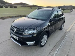 Negro Usado 2015 Dacia Sandero Stepway Utilitario | 6490 € (Precio justo)