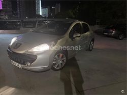 Gris / plata Usado 2009 Peugeot 207 Sport Berlina | 3800 € (Precio justo)