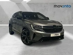 Gris Usado 2023 Renault Austral Iconic Esprit Alpine SUV | 34.900 € (Caro)