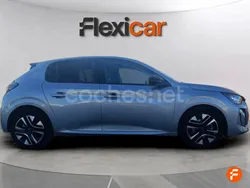 Gris Usado 2024 Peugeot 208 Allure Utilitario | 15.790 € (Precio justo)