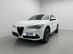 Blanco Usado 2022 Alfa Romeo Stelvio Sprint SUV | 28.890 € (Buen precio)