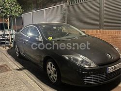 Negro Usado 2010 Renault Laguna Coupé Coupe | 7400 € (Precio justo)
