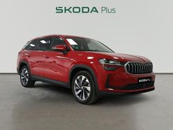 Rojo Usado 2024 Skoda Kodiaq SUV | 44.490 €