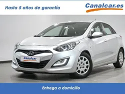 Gris Usado 2013 Hyundai i30 Berlina | 9490 € (Precio justo)