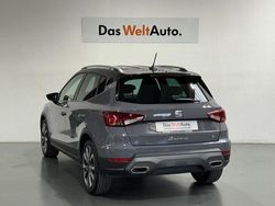 Gris Usado 2025 Seat Arona FR SUV | 22.400 € (Un poco caro)