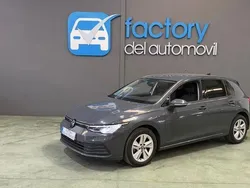 Gris Usado 2021 VW Golf VIII Berlina | 18.500 € (Precio justo)