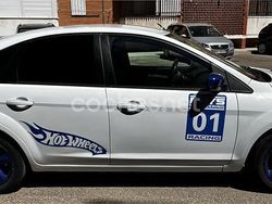 Blanco Usado 2010 Ford Focus Trend Berlina | 3000 € (Buen precio)