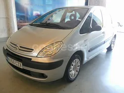 Gris Usado 2004 Citroën Xsara Picasso Monovolumen | 2250 € (Super precio)