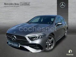 Gris / plata Usado 2024 Mercedes A180 Berlina | 34.900 € (Un poco caro)