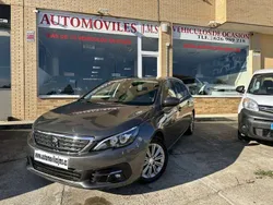 Gris Usado 2021 Peugeot 308 Style Familiar | 10.600 € (Precio justo)