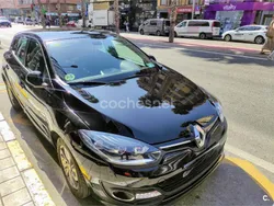 Negro Usado 2015 Renault Mégane III LIMITED Berlina | 8500 € (Precio justo)