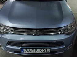 Azul Usado 2019 Mitsubishi Outlander P-HEV SUV | 9750 €