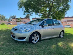Gris / plata Usado 2009 Toyota Auris Sport Berlina | 7499 € (Precio justo)