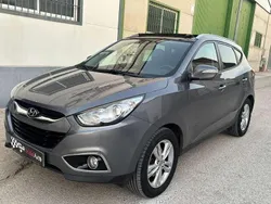 Gris Usado 2012 Hyundai ix35 SUV | 9999 € (Precio justo)