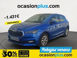 Azul Usado 2023 Skoda Fabia Ambition Berlina | 15.350 € (Precio justo)