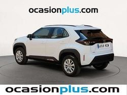 Blanco Usado 2024 Toyota Yaris Cross Business Edition SUV | 23.023 € (Precio justo)