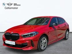 Rojo Usado 2024 BMW 120 Comfort Edition Utilitario | 33.450 € (Precio justo)
