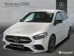 Gris Usado 2023 Mercedes B200 Monovolumen | 41.500 €