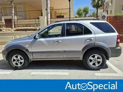 Gris / plata Usado 2005 Kia Sorento EX SUV | 3990 € (Precio justo)